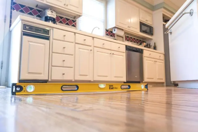 Bouncing or Springy Floors on an Alabama home, photographed on an APS Foundation job site
