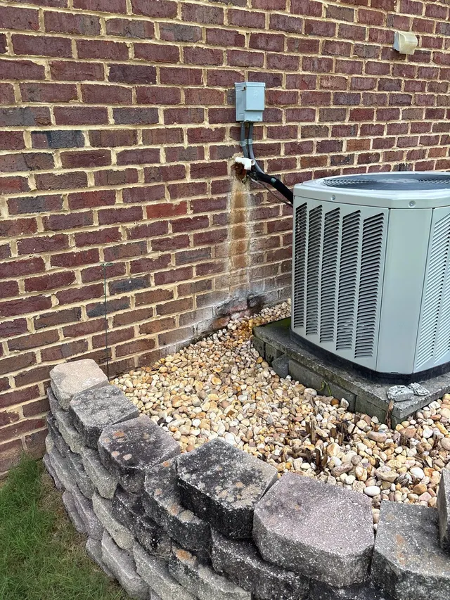 Efflorescence on an Alabama home, photographed on an APS Foundation job site